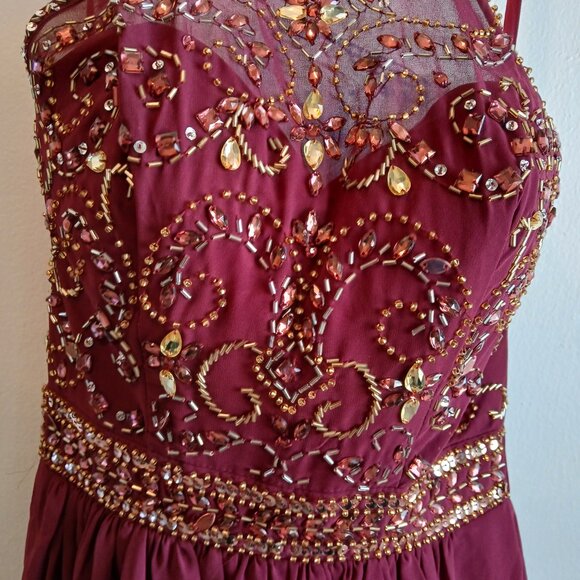 Bee Darlin maroon short dress, Small, color Red - Picture 2 of 10